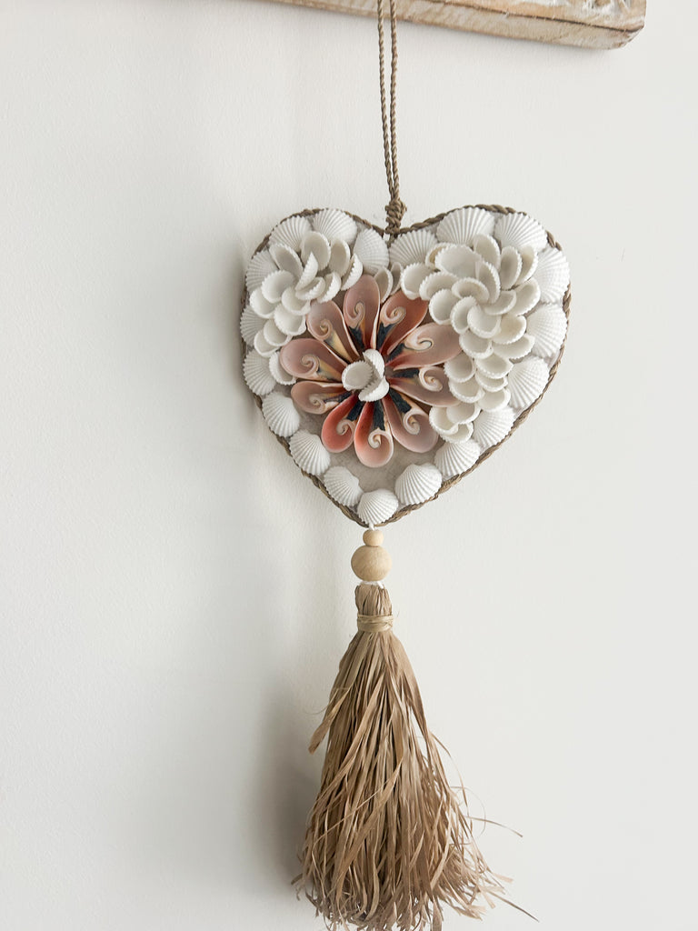 Toria Shell Heart Wall Hanging