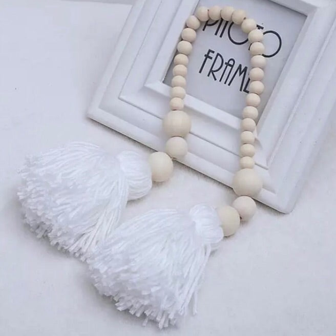 Hanging Tassel  (White)