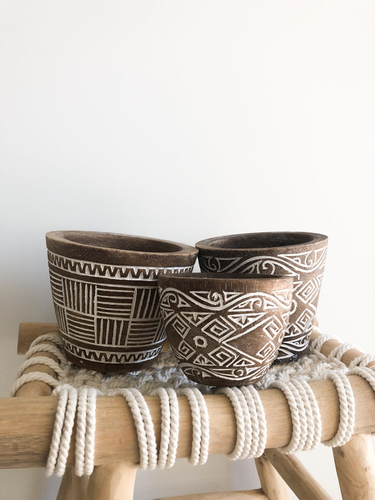 Medium Tribal Wooden Carved Bowl (Lines)