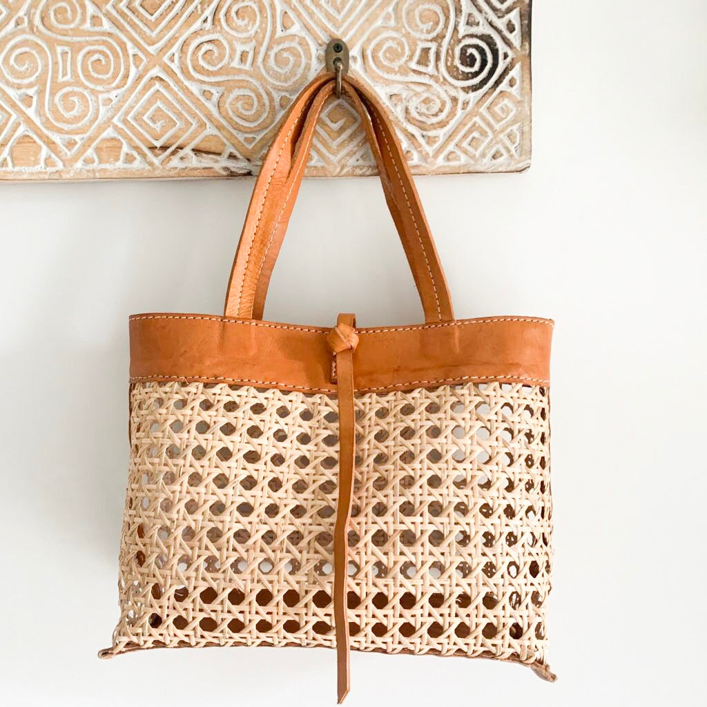 Rawa Leather & Rattan Bag [Medium]