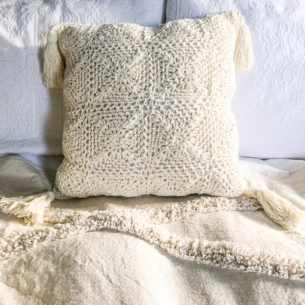 Alayna Crochet Cushion Cover
