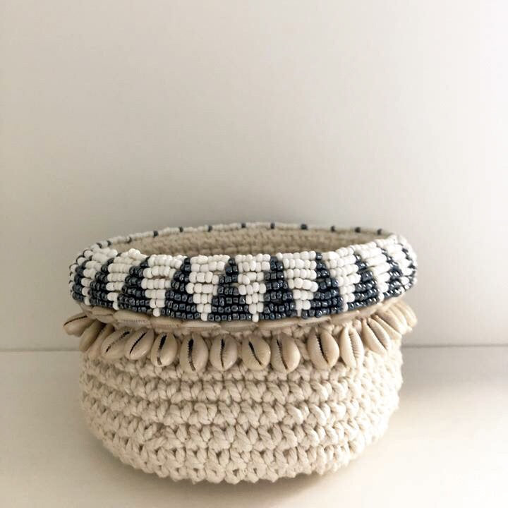 Shell Macrame Holder - Natural with Silver & White Beading