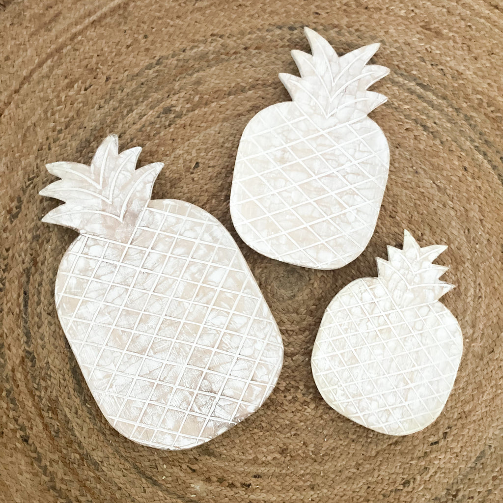 Pineapple Whitewash Plates